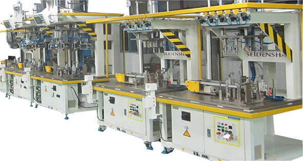 汽車(chē)發(fā)動(dòng)機(jī)引擎蓋罩裝配線(xiàn)