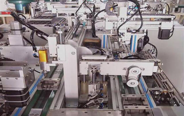 非標(biāo)自動化裝配設(shè)備