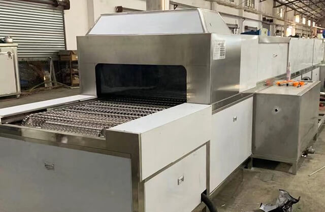 汽車配件高壓噴淋清洗機(jī)