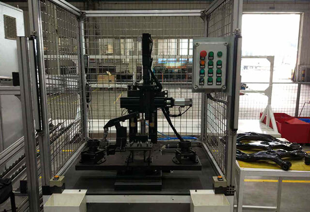 汽車零部件自動裝配線