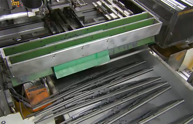 汽車雨刮器自動化裝配線