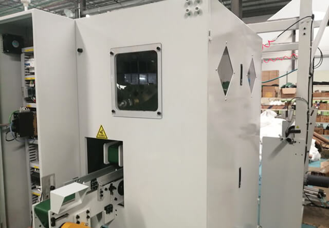 衛(wèi)生紙?jiān)旒垯C(jī)器全套設(shè)備