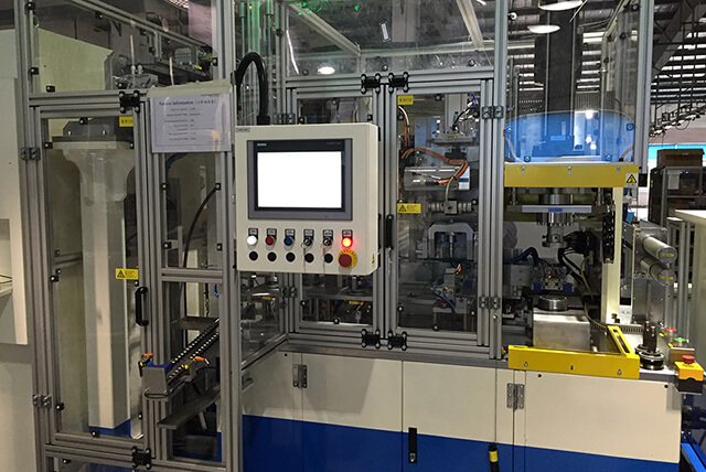 非標自動化汽車裝配檢測線