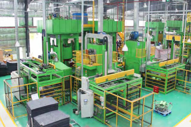 汽車內(nèi)飾地毯生產(chǎn)線