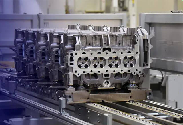 發(fā)動(dòng)機(jī)缸蓋清洗機(jī)