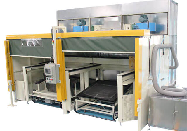 汽車備胎蓋板自動噴膠設備