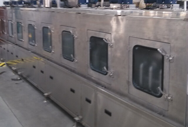 汽車零部件高壓清洗機(jī)