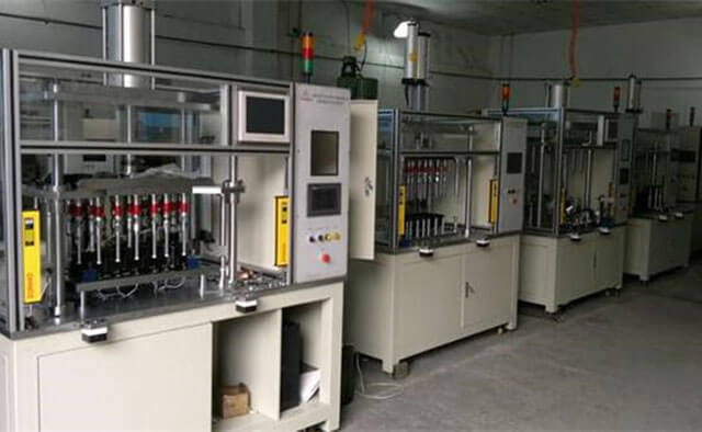 汽車空調(diào)管路氣密檢測(cè)設(shè)備