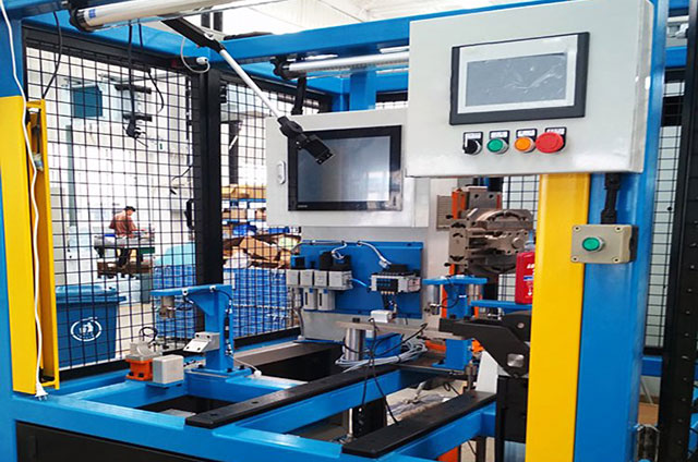 汽車(chē)油箱組裝線