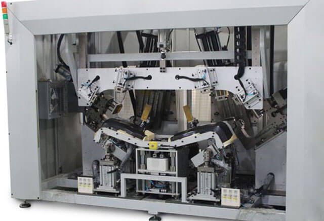 汽車保險杠焊接機(jī)