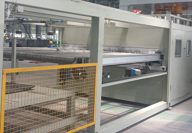 非標(biāo)定制汽車內(nèi)飾件加熱爐