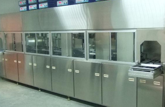 發(fā)動機缸體噴淋清洗機