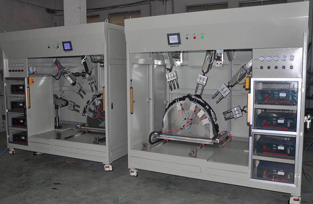 汽車內(nèi)飾件焊接機