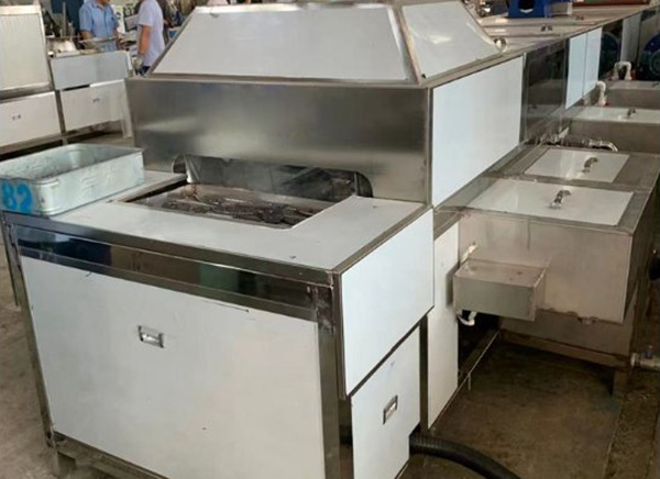 汽車剎車片清洗機(jī)