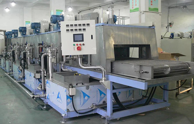 網(wǎng)帶式超聲波清洗機