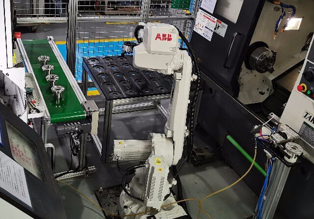 機(jī)加工行業(yè)機(jī)器人自動(dòng)化