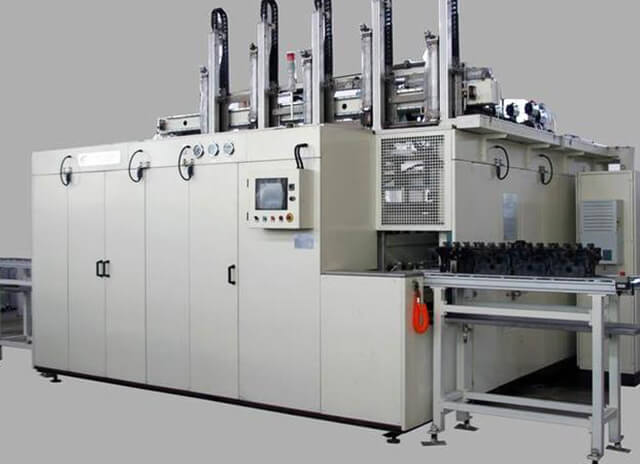 汽車發(fā)動(dòng)機(jī)缸體缸蓋清洗設(shè)備