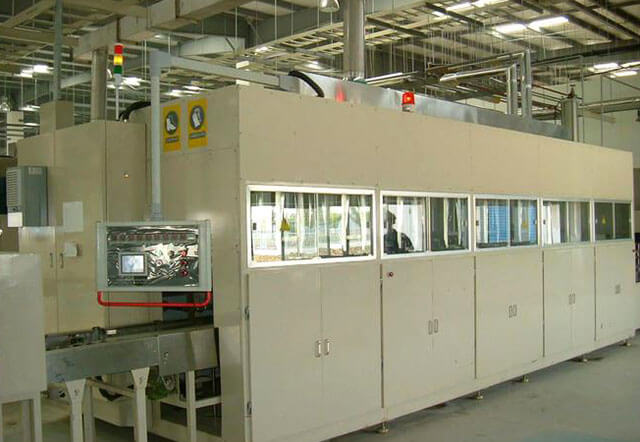 汽車零部件噴淋清洗機(jī)