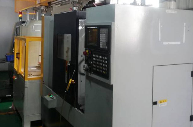 汽車球頭上下料機械手