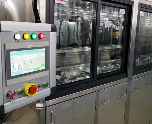 汽車(chē)曲軸超聲波清洗機(jī)