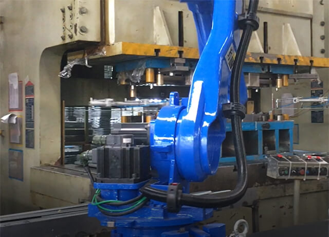 機械手自動上下料設(shè)備