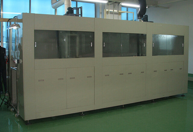 汽車壓鑄件清洗機(jī)