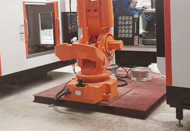 車床上下料機(jī)械手