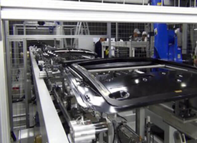 汽車全景天窗自動組裝線